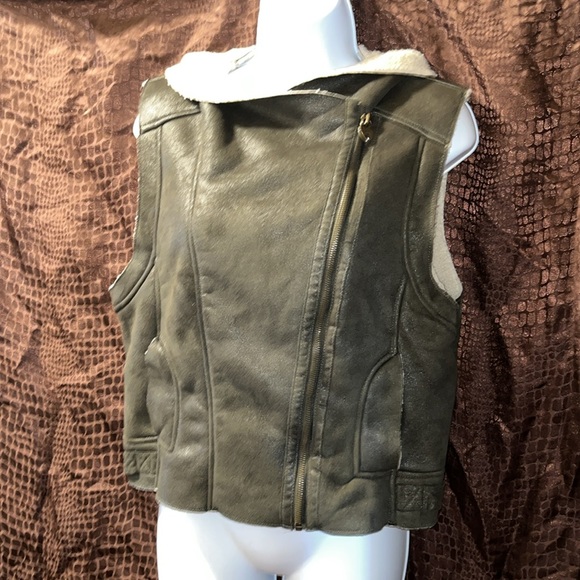 Guess Tops - Guess Vest